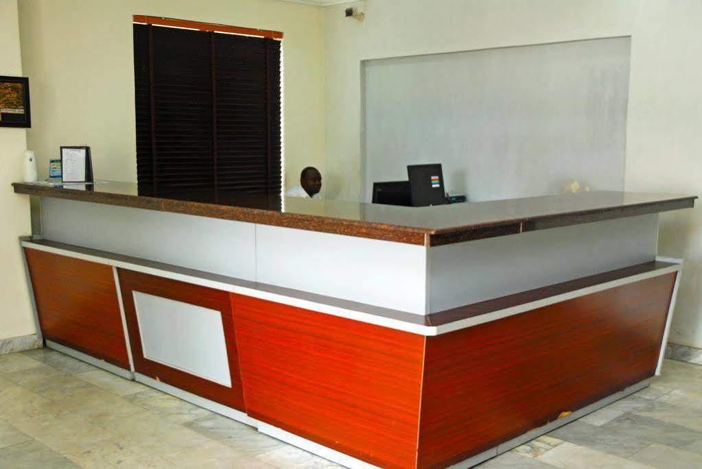 Knightsbridge Hotel Ikeja Exterior foto